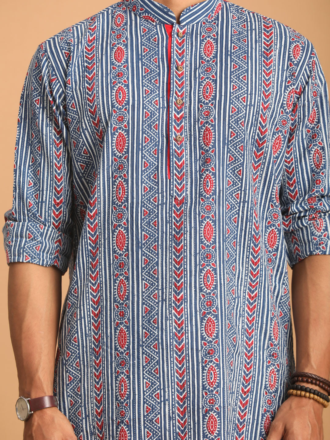 SHVAAS By VASTRAMAY Men's Indigo Printed cotton Kurta