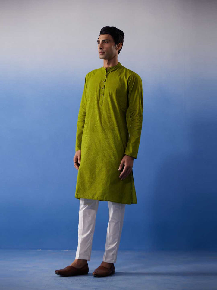 VASTRAMAY Men's Green Pure Cotton Handloom Kurta Pyjama Set