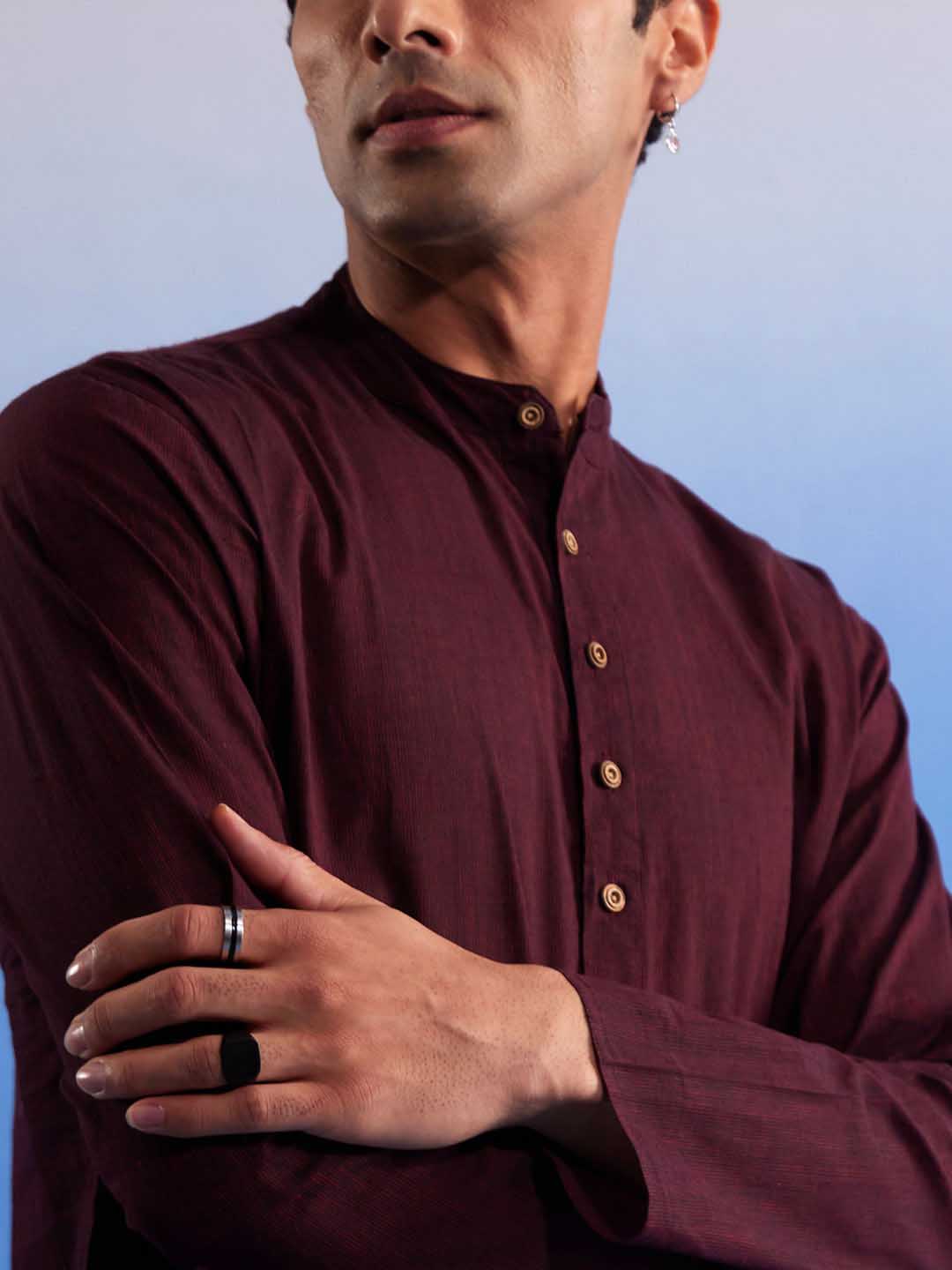 SHVAAS By VASTRAMAY Men's Maroon Pure Cotton Handloom Kurta