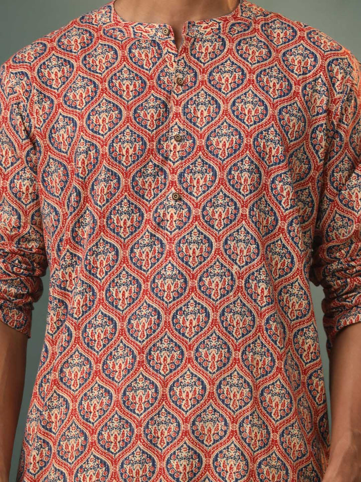 VASTRAMAY Men's Multi Color Base Red Ajrakh Printed Kurta