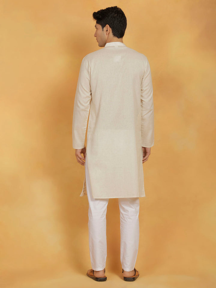 Vastramay Men's Cream And White Cotton Cool Kurta Pyjama Set