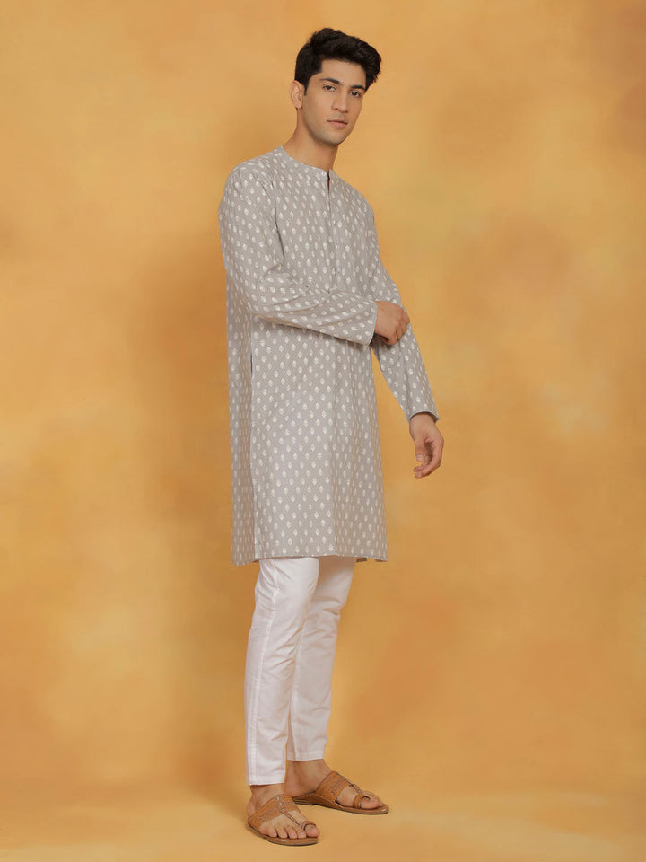 Vastramay Men's Gray And White Cotton Kurta and Pyjama Set