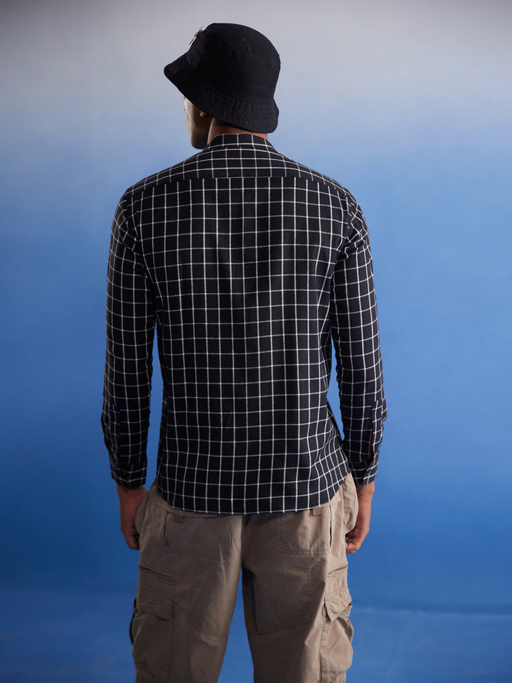  High-quality VASTRAMAY Men's Black Checked Cotton Shirt featuring a classic checked pattern