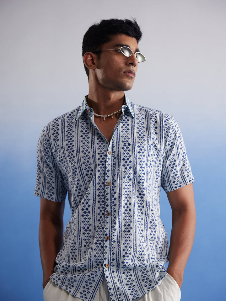 Vastramay Men's White And Blue Kantha Stich Cotton Shirt