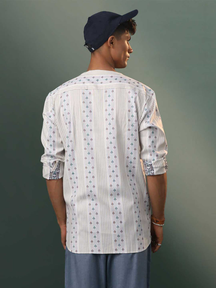 Comfortable and breathable cotton short kurta with unique weaving pattern