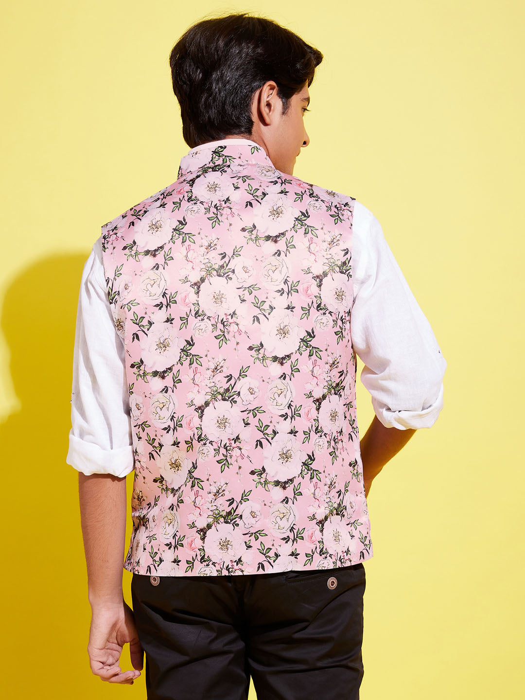 VASTRAMAY Boys Multicolor-Base-Pink Floral Printed Nehru Jacket