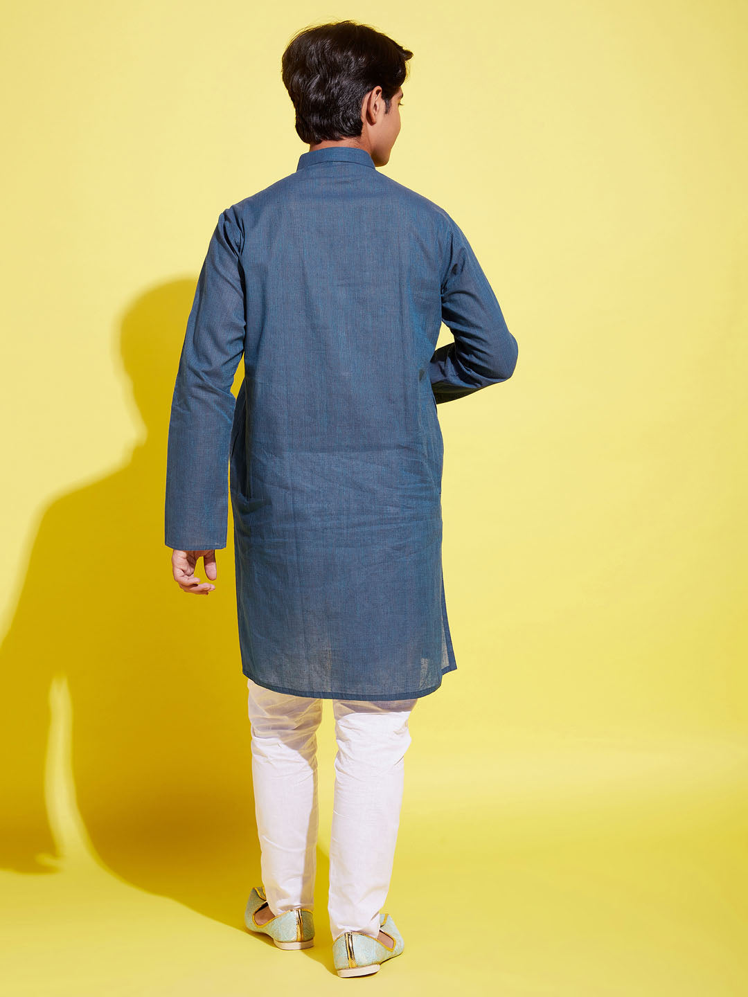 VASTRAMAY Boy's Blue Cotton Kurta and Pyjama Set