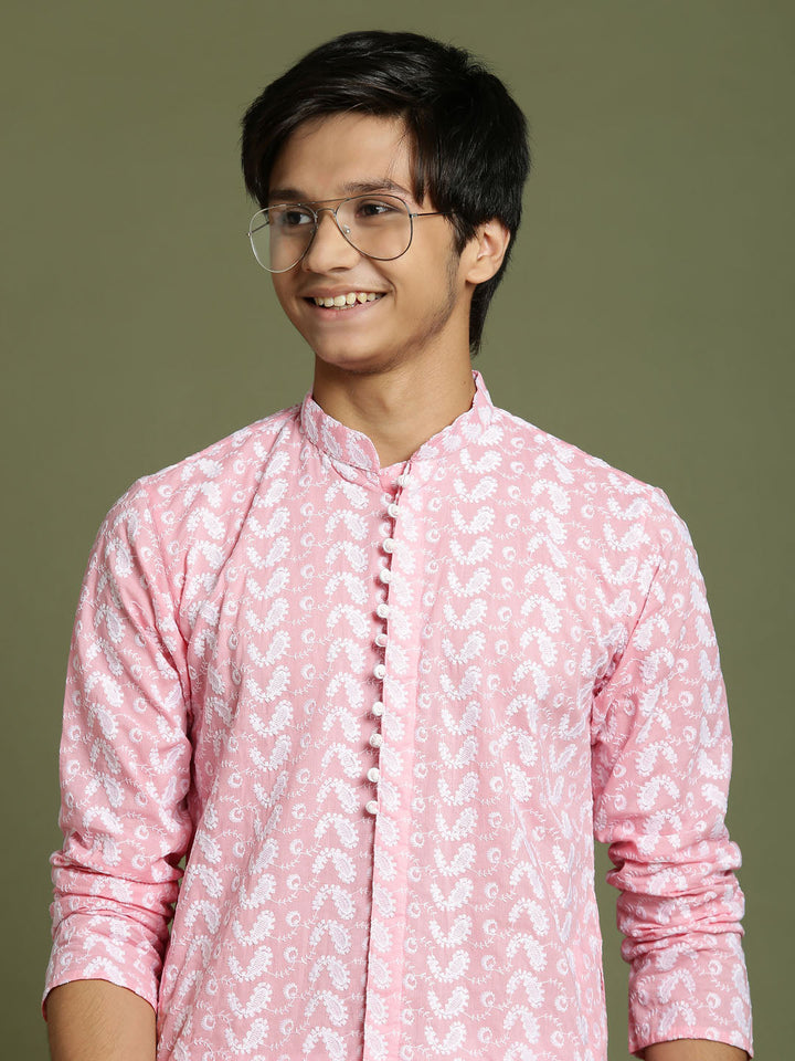 VASTRAMAY Boys' Pink Chaikankari Kurta With White Pyjama Set