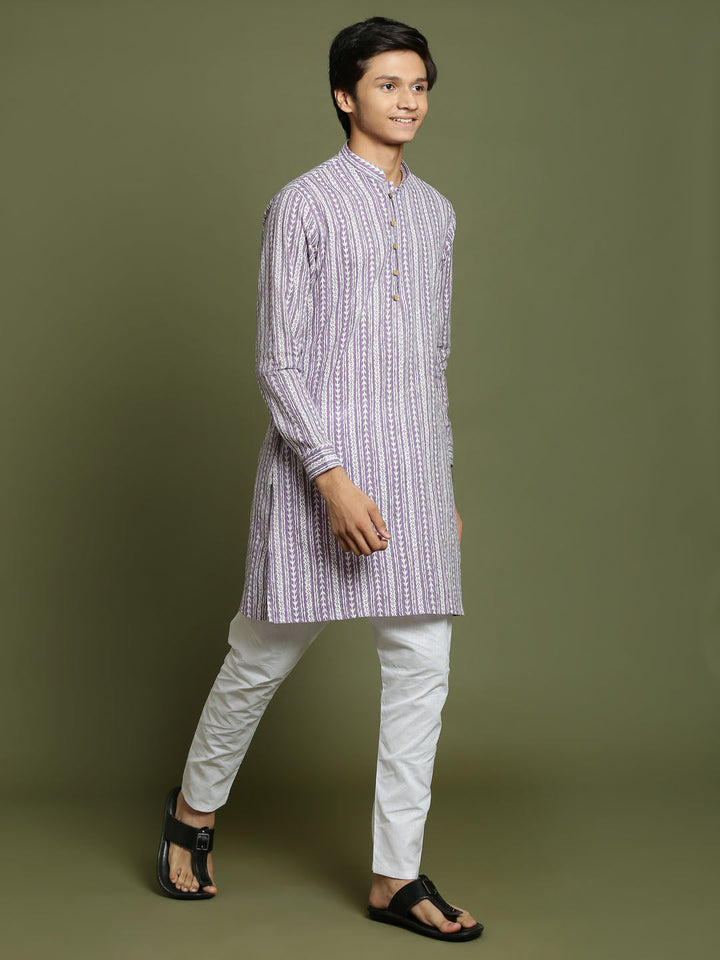 YUVA BY VASTRAMAY Boys' Purple Woven Kurta With White Pyjama Set