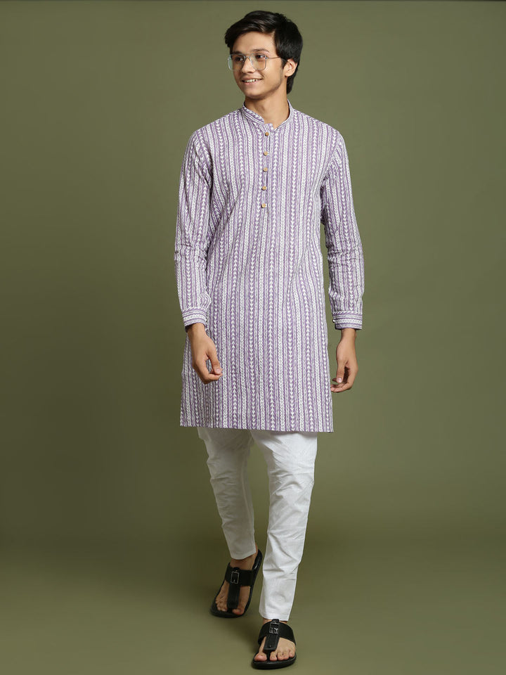 YUVA BY VASTRAMAY Boys' Purple Woven Kurta With White Pyjama Set