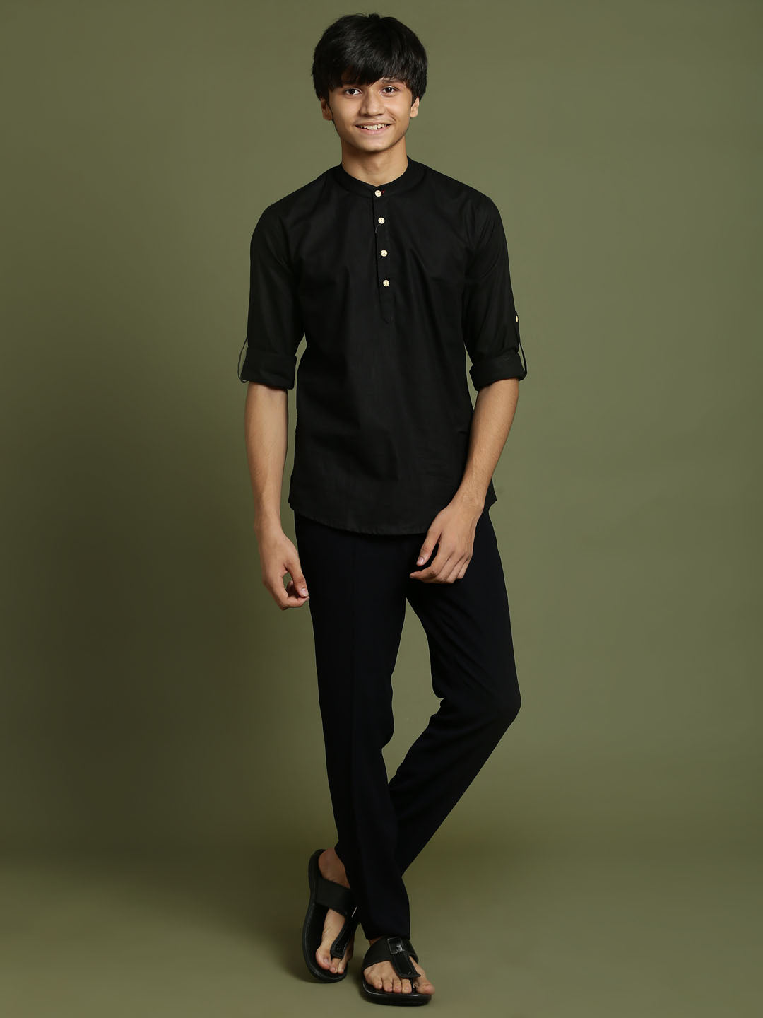 VASTRAMAY Boys Black Short Kurta