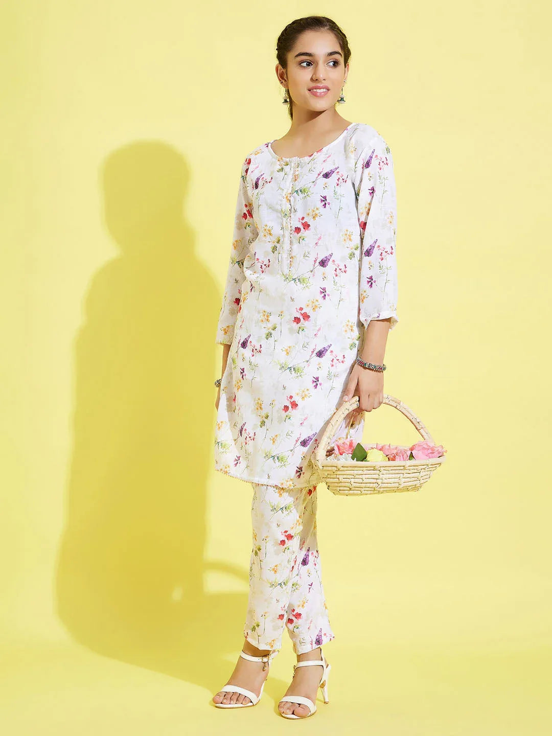 Girl's' Multicolor-Base Kurta Pant Set