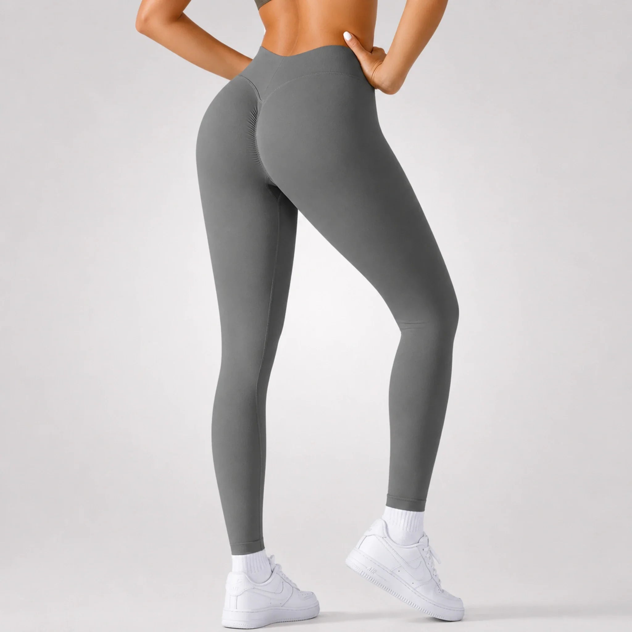 Aria — V-Scrunch Curve Legging  - By Qivii