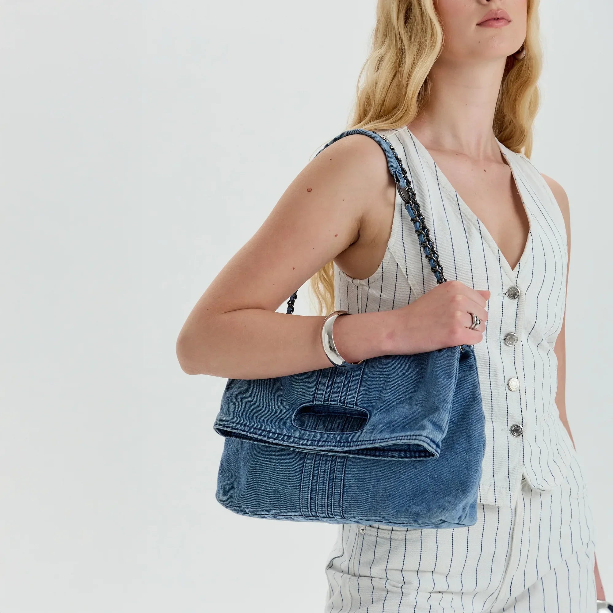 Jeana | Shoulder Bag  - By Qivii