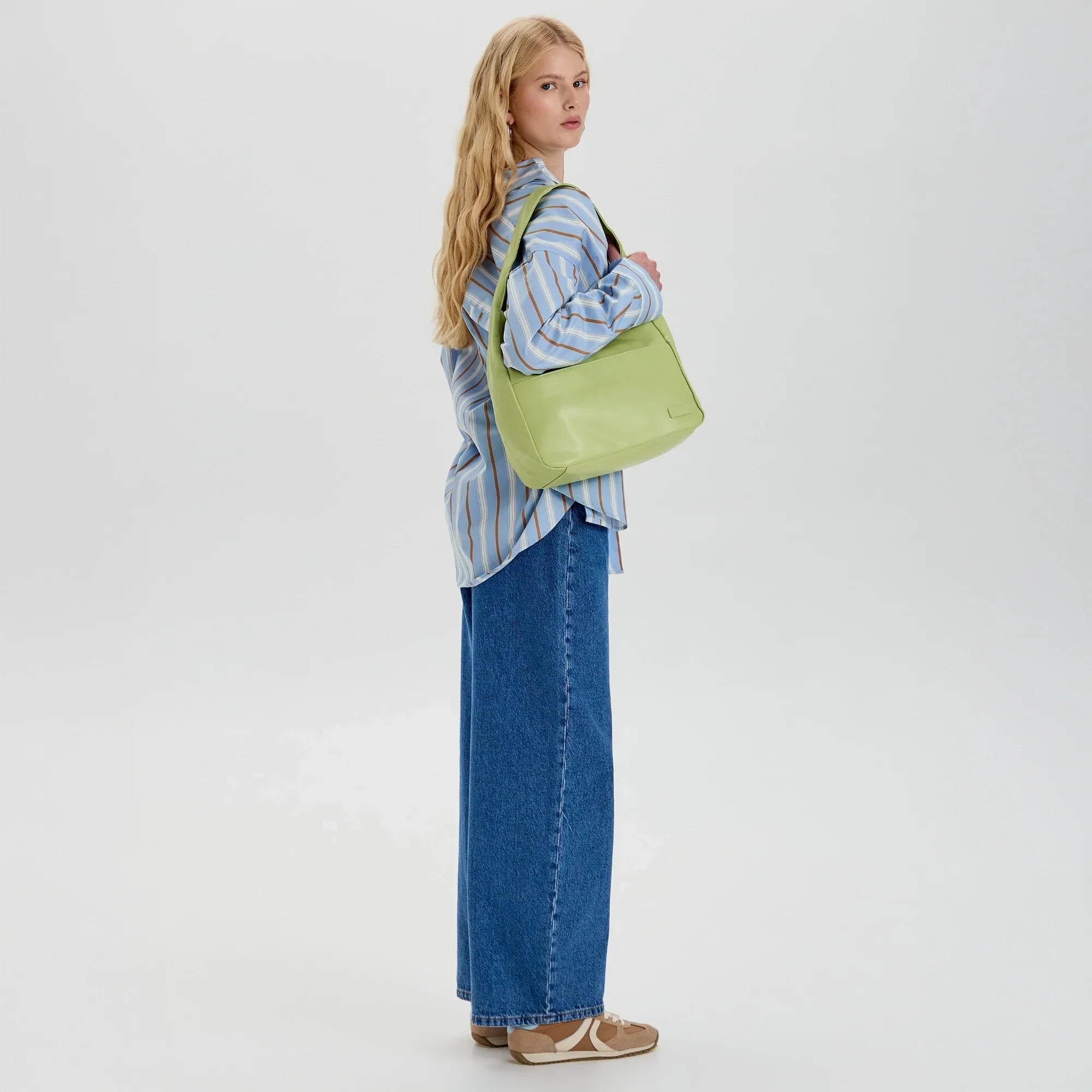 Lilya | Hobo Bag  - By Qivii
