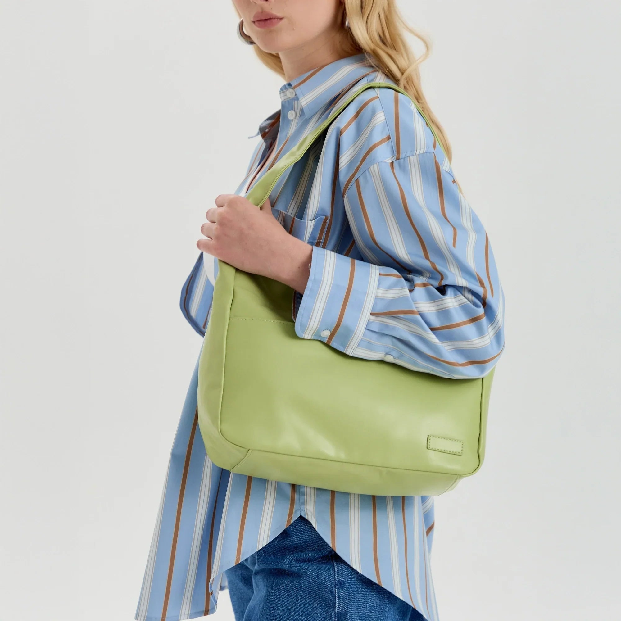 Lilya | Hobo Bag  - By Qivii