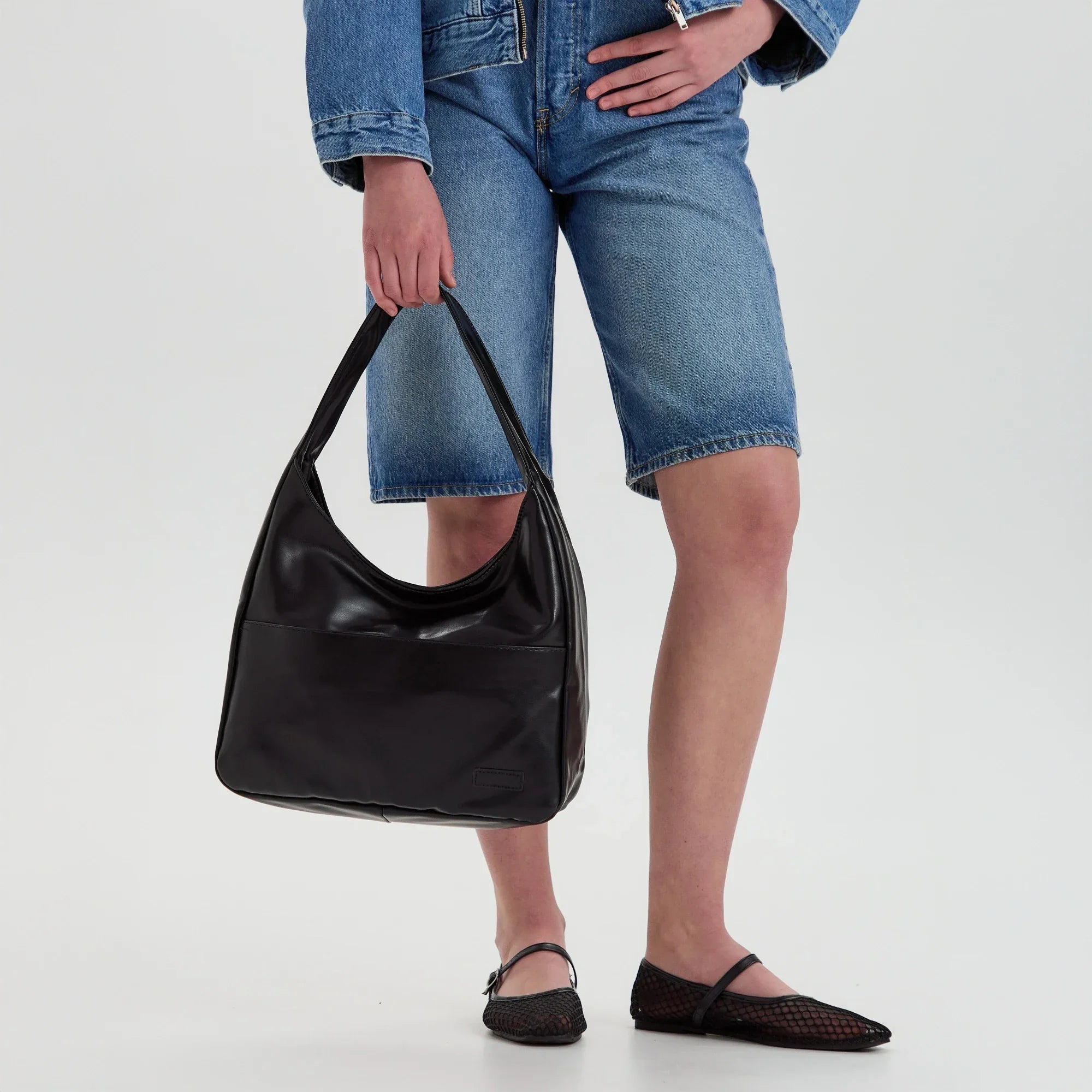 Lilya | Hobo Bag  - By Qivii