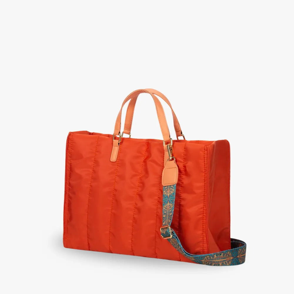 Lelah | Tote Bag  - By Qivii