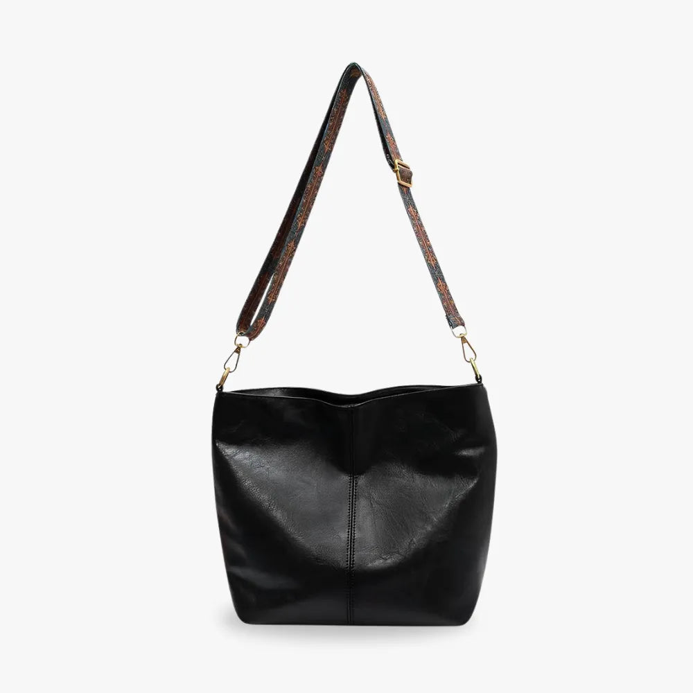 Boyah | Crossbody Bag  - By Qivii