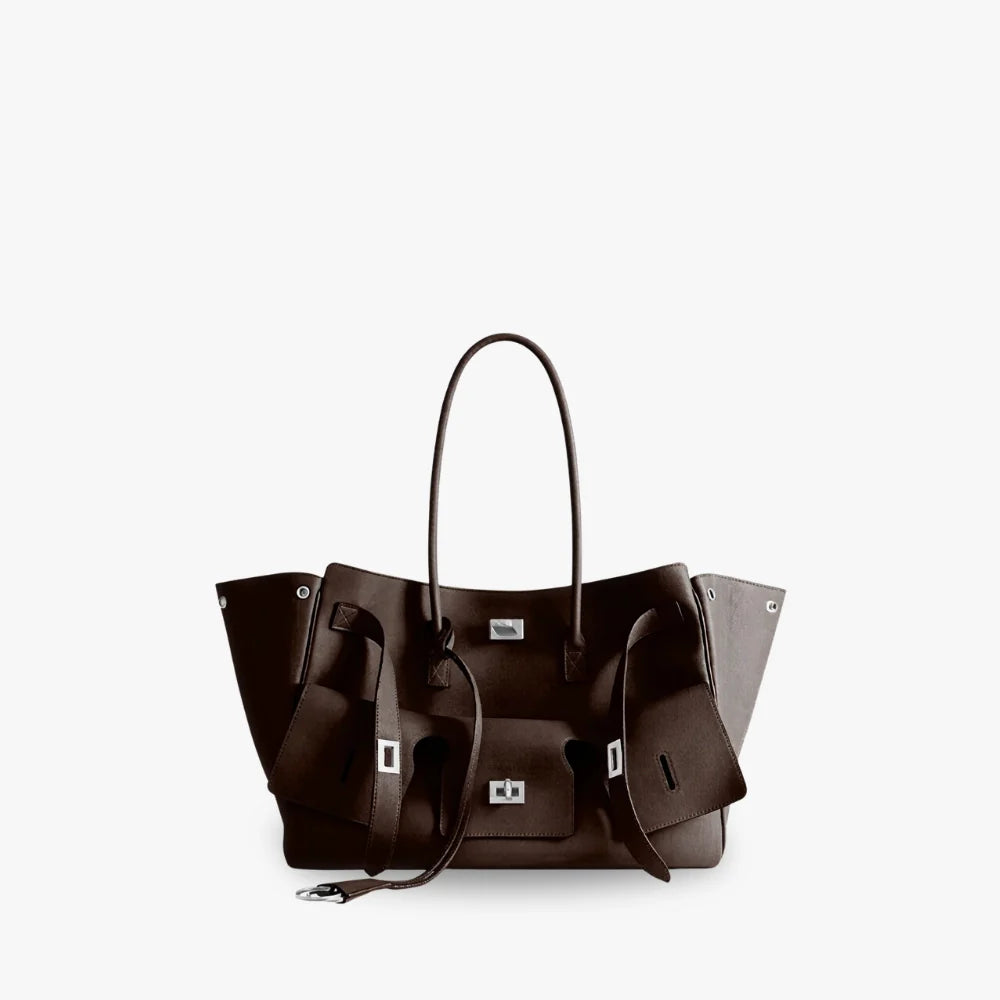 Vola | Tote Bag  - By Qivii