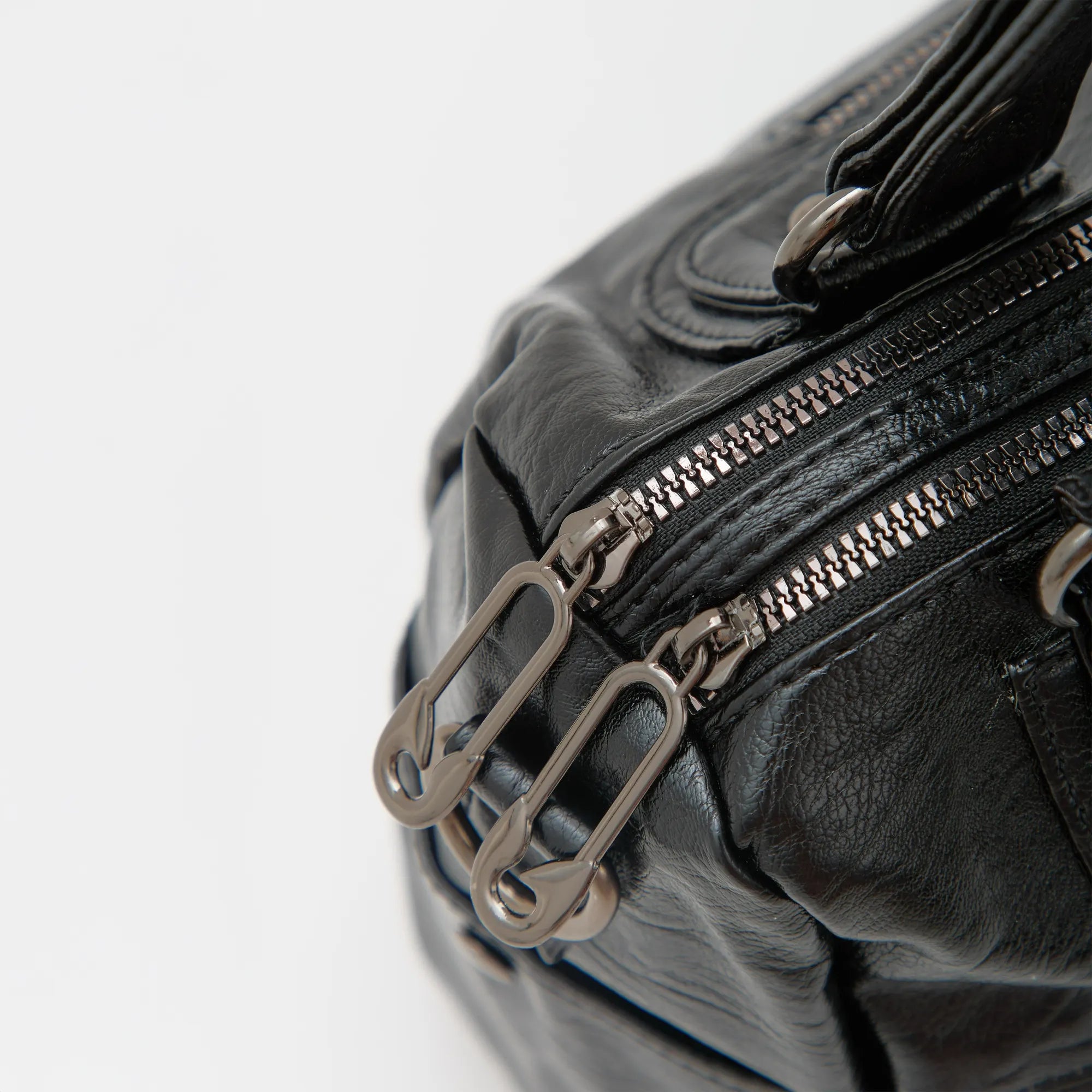 Vanah | Crossbody Bag  - By Qivii
