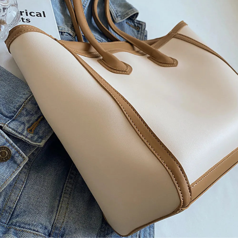 Elora | Tote Bag  - By Qivii