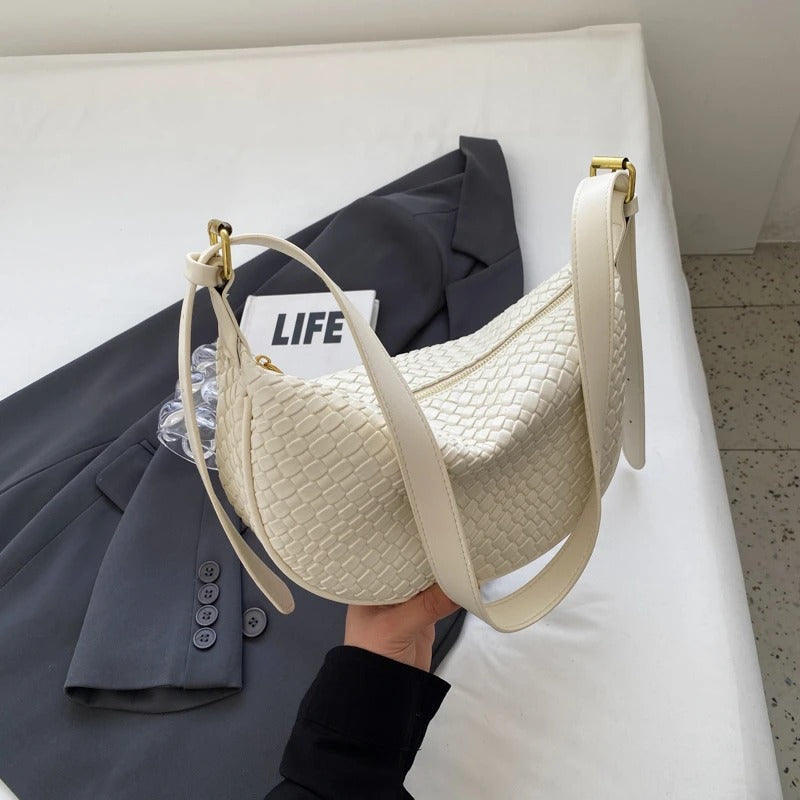 Cynha | Crossbody Bag  - By Qivii