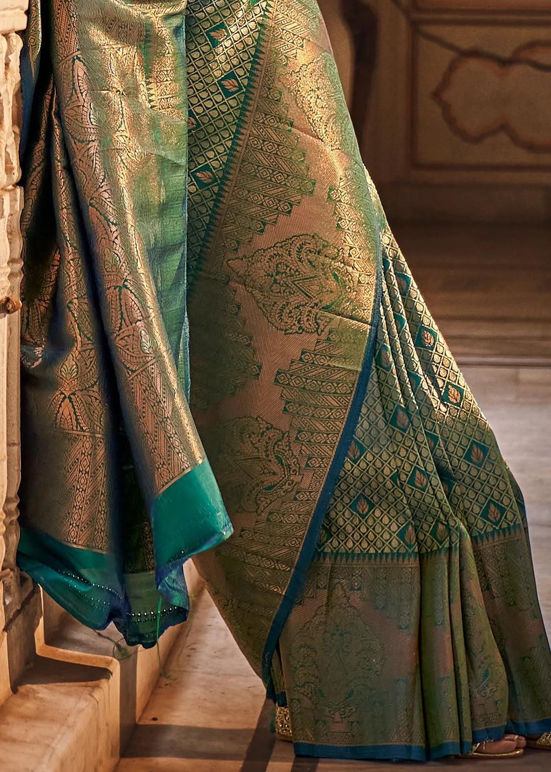 Green Zari Weaving Silk Wedding Wear Saree With Blouse