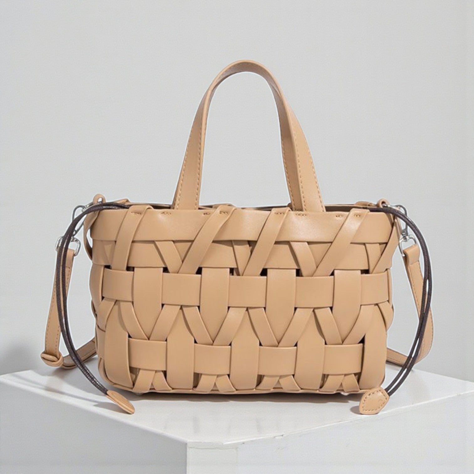 Atelier Interlace Tote  - By Qivii