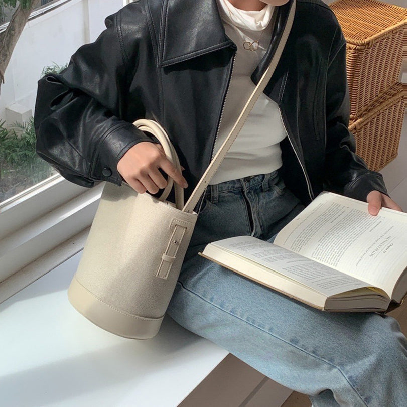 Serah | Crossbody Bucket Bag  - By Qivii