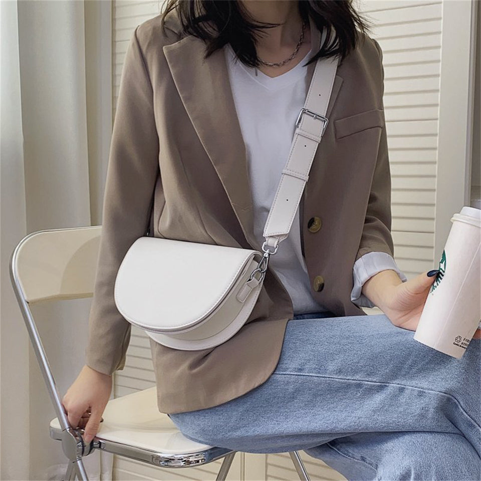 Virelle | Crossbody Bag  - By Qivii