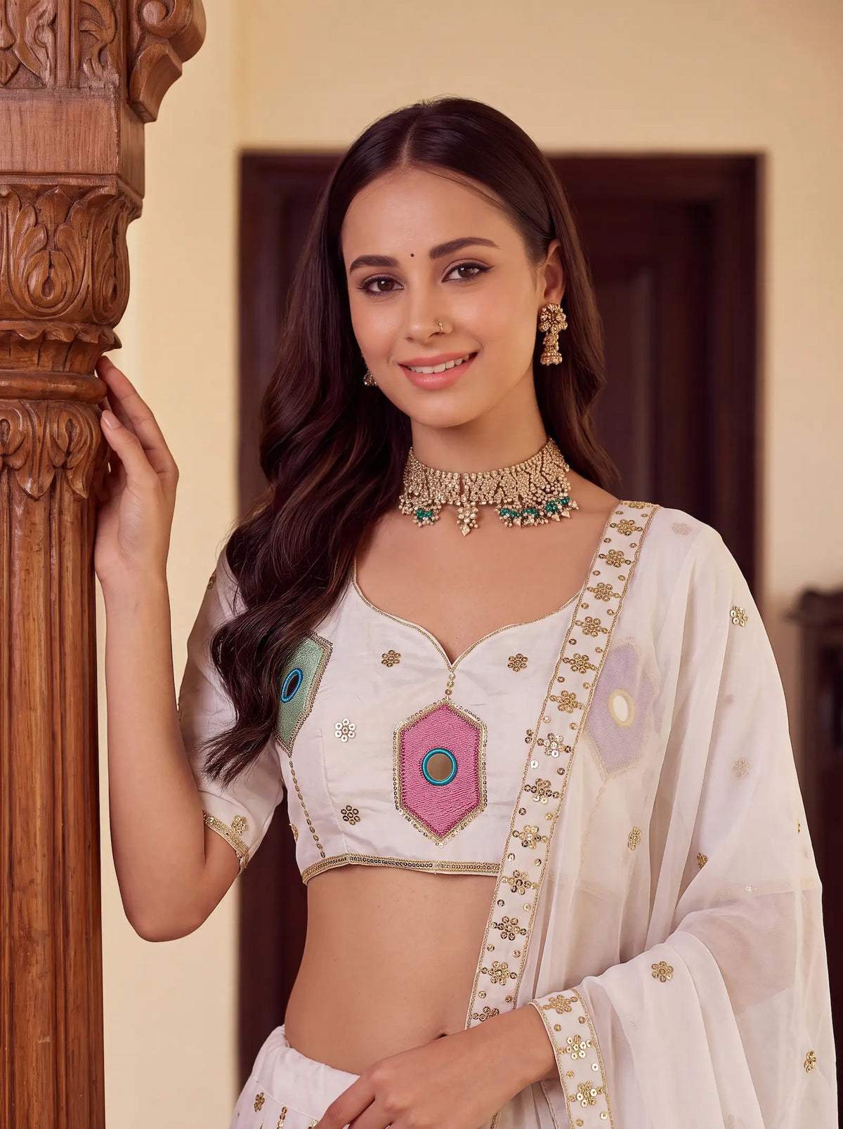 6 Meter Flair | White Navratri Lehenga With Mirror & Embroidery