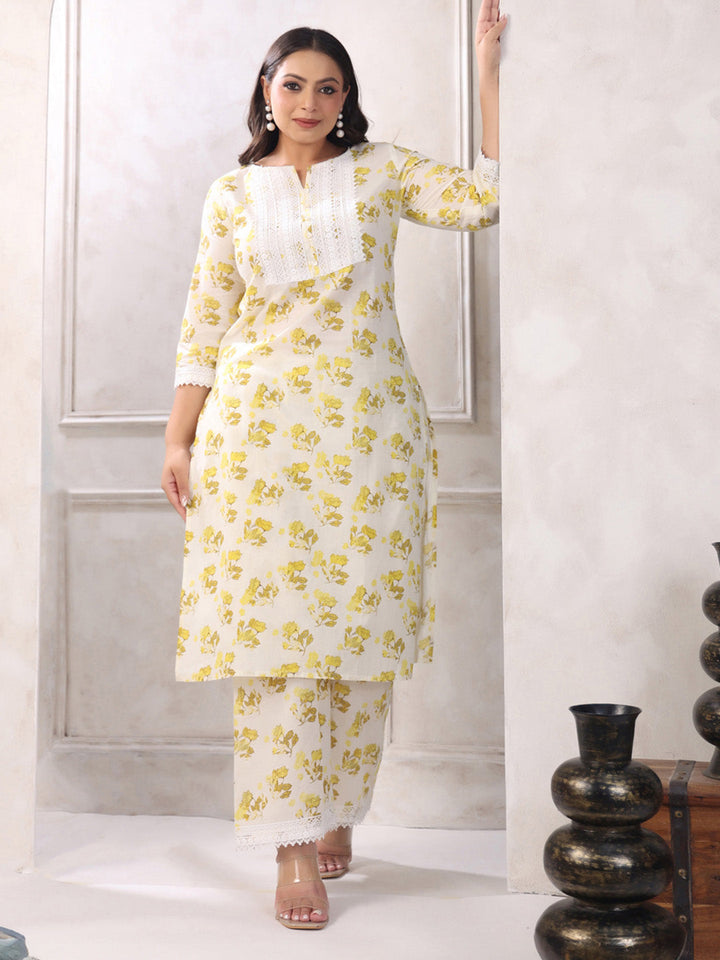 Plus Size Off White Pure Cotton Floral Printed Straight Kurta Set  - By Janasya