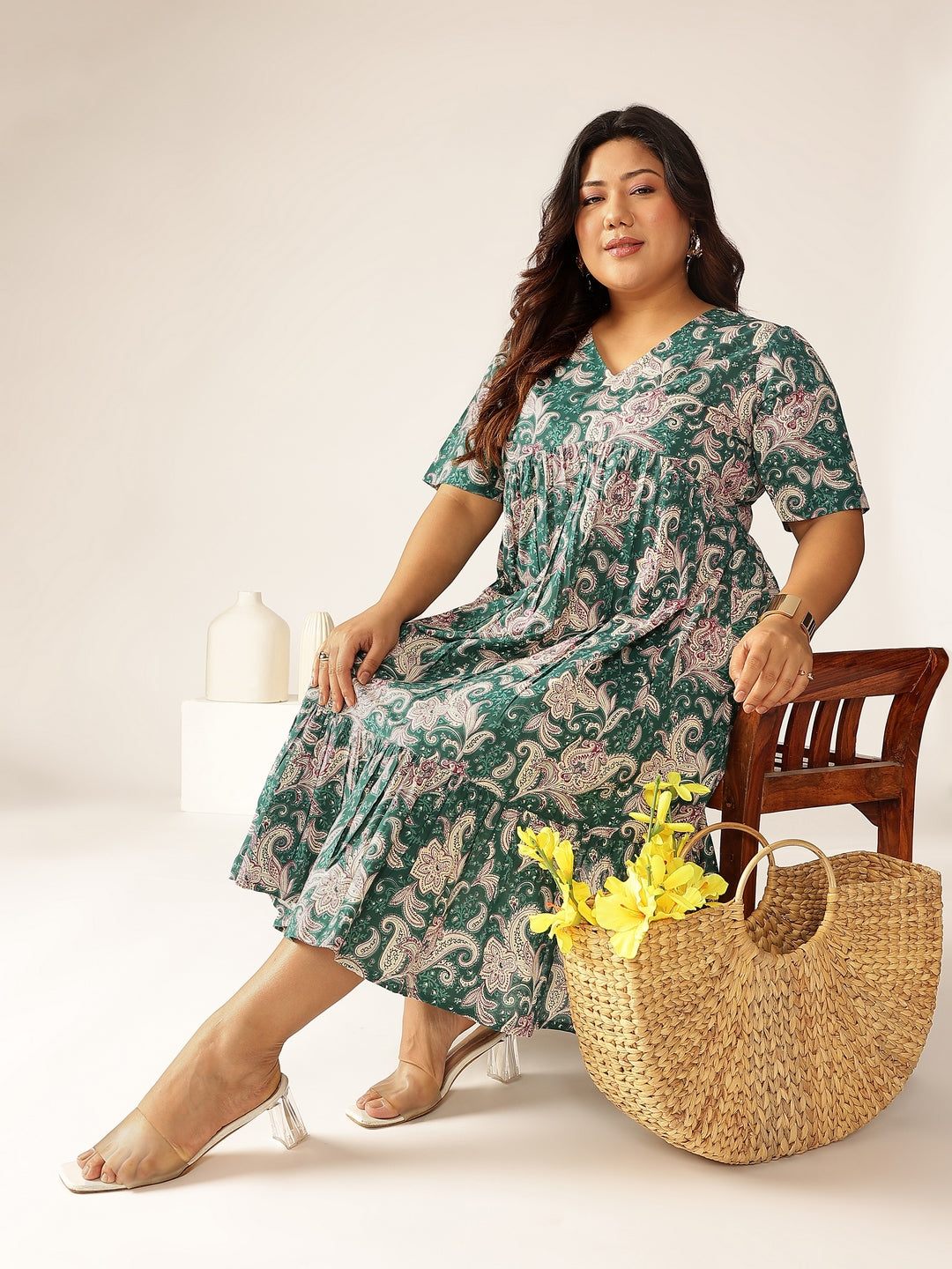 Plus Size Green Pure Cotton Floral Printed Tiered Dress - qivii