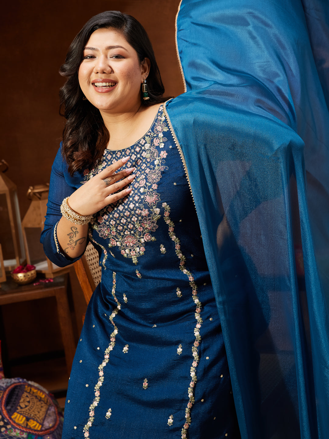 Janasya Women's Plus Size Teal Blue Silk Blend Zari Embroidered Straight Kurta Set - qivii