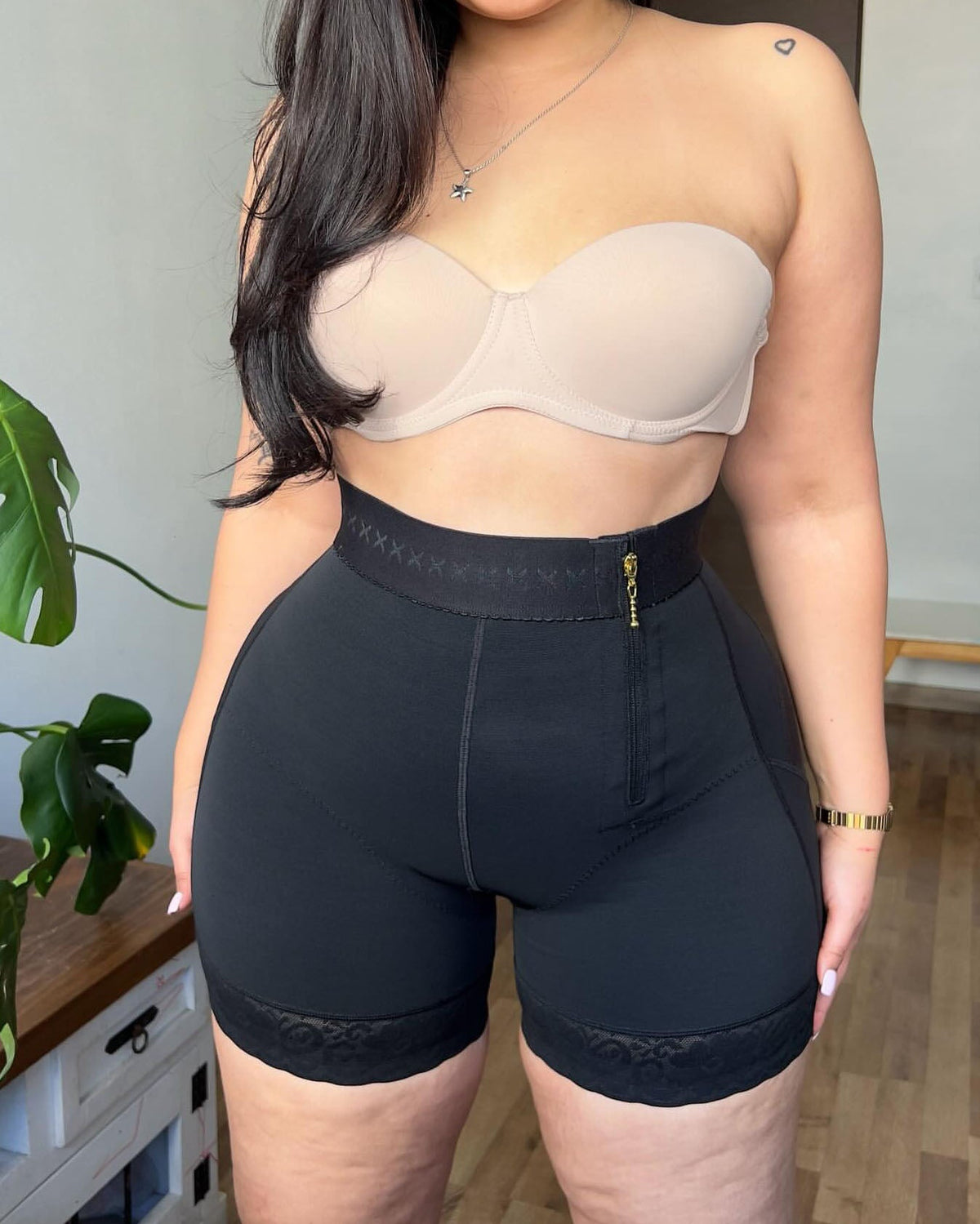 High Waist Side Zip Butt‑Lifting Lace Hem Shaping Shorts