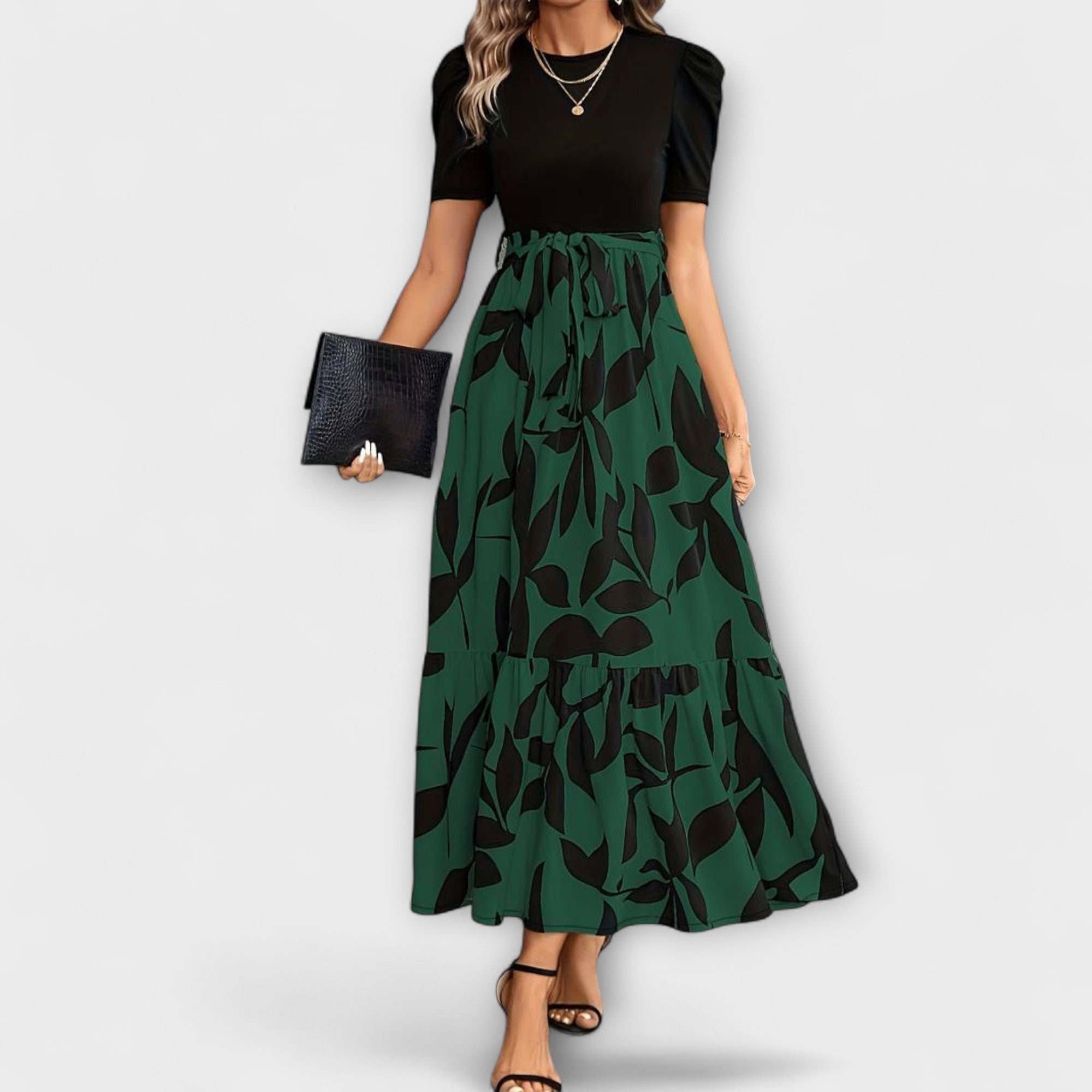 Luna - Zomerjurk met bloemenprint en ronde hals  - By Qivii
