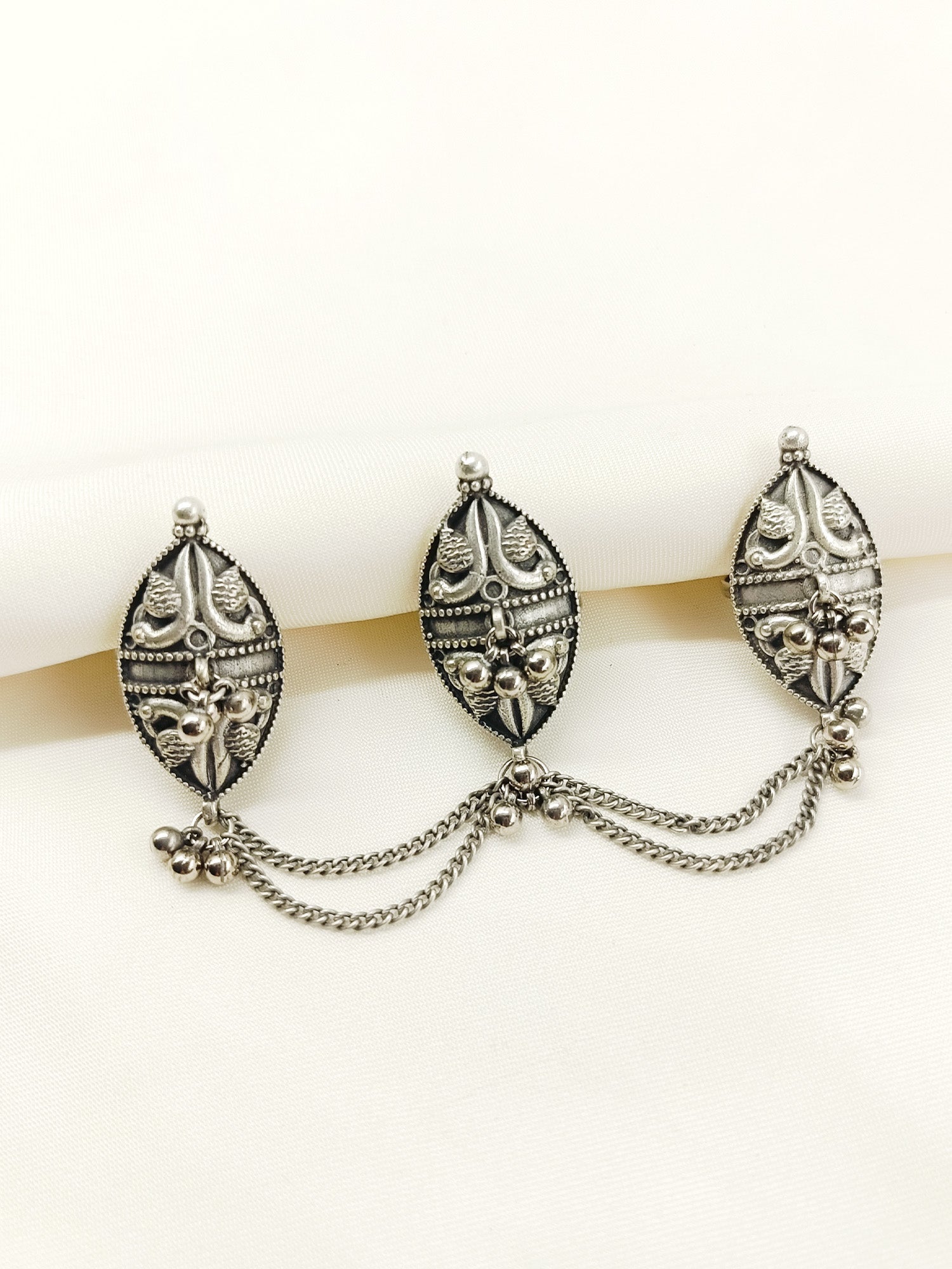 Dharini Plain Oxidized Finger Ring