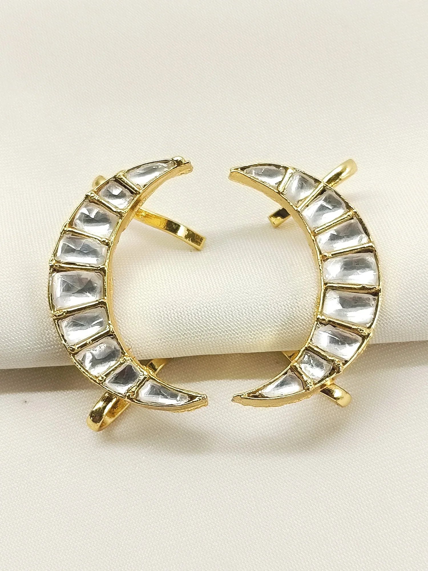 Benu White Men's Moon Shape Kundan Earcuff [Price Is For Pair]