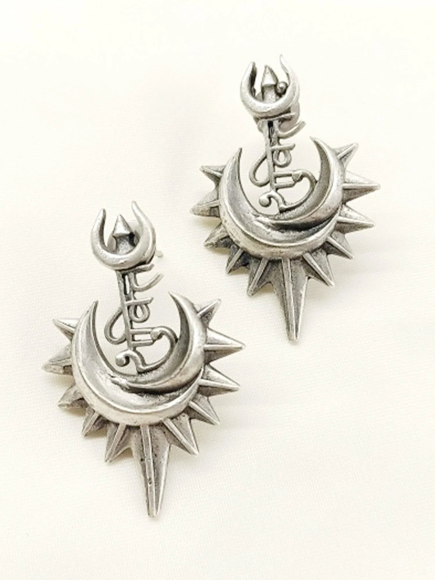 Sehej Plain Men's Earring