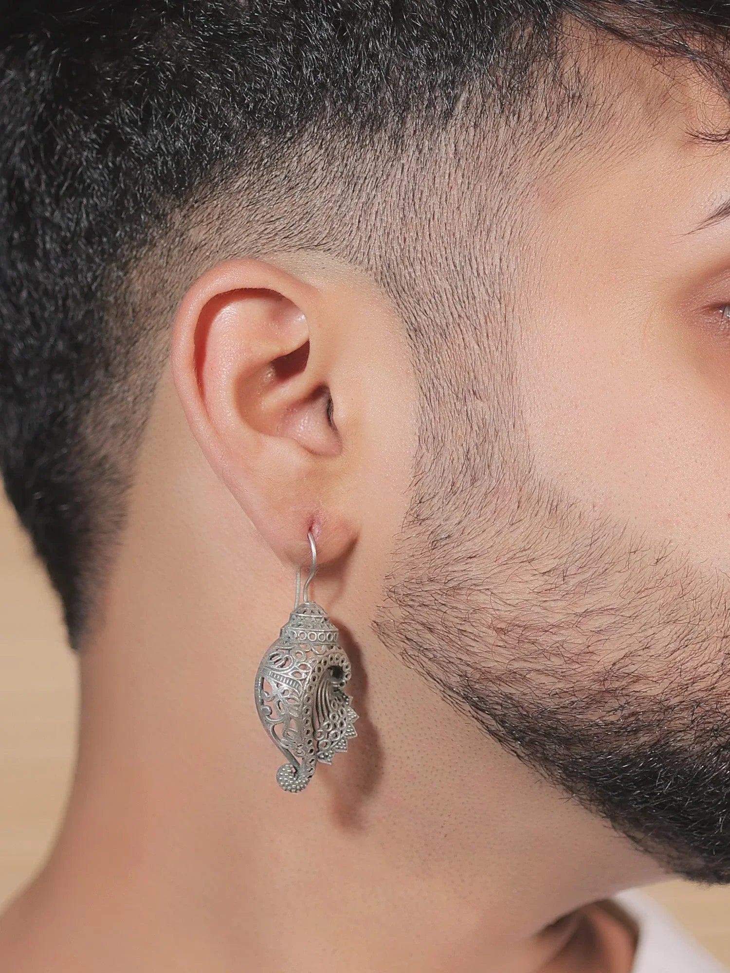 Vandu Plain Oxidized Earring