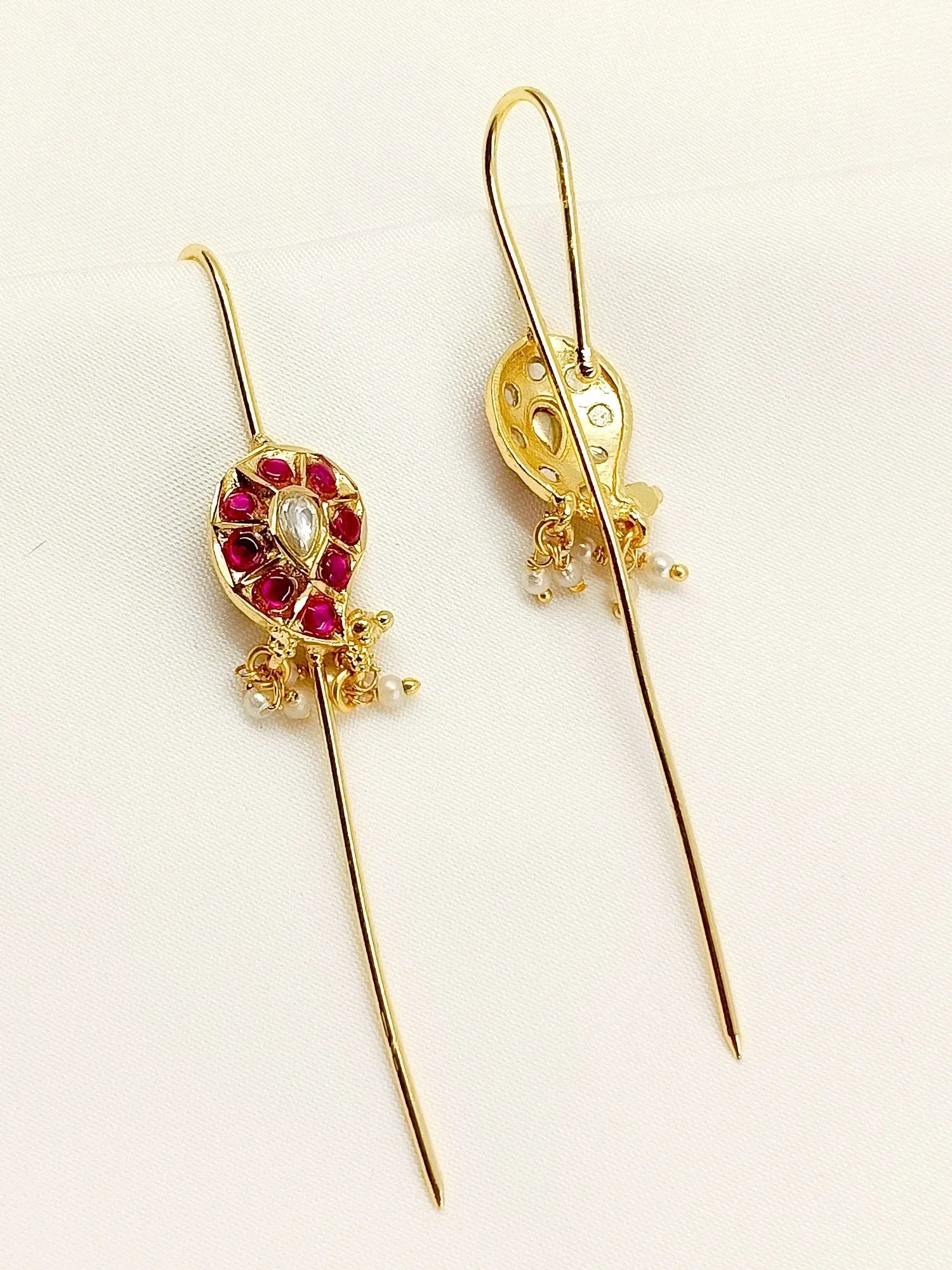 Vrutti Majenta Gold Plated Kundan Ear Cuff [ Price is for Pair ]