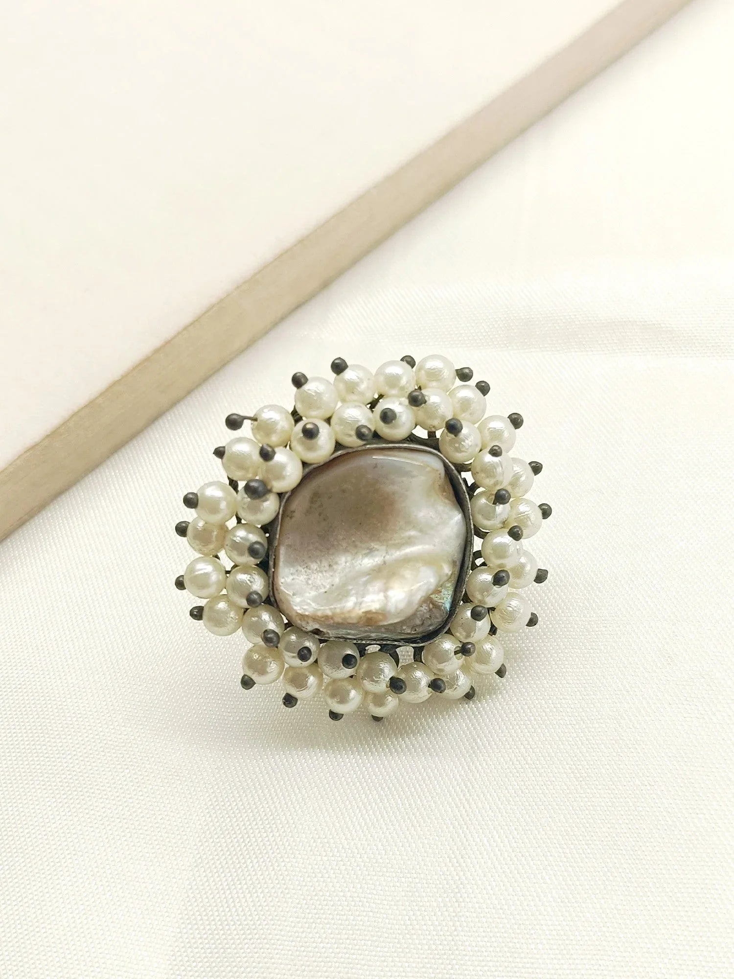 Tessa Cream Mother Of Pearl Oxidized Finger Ring