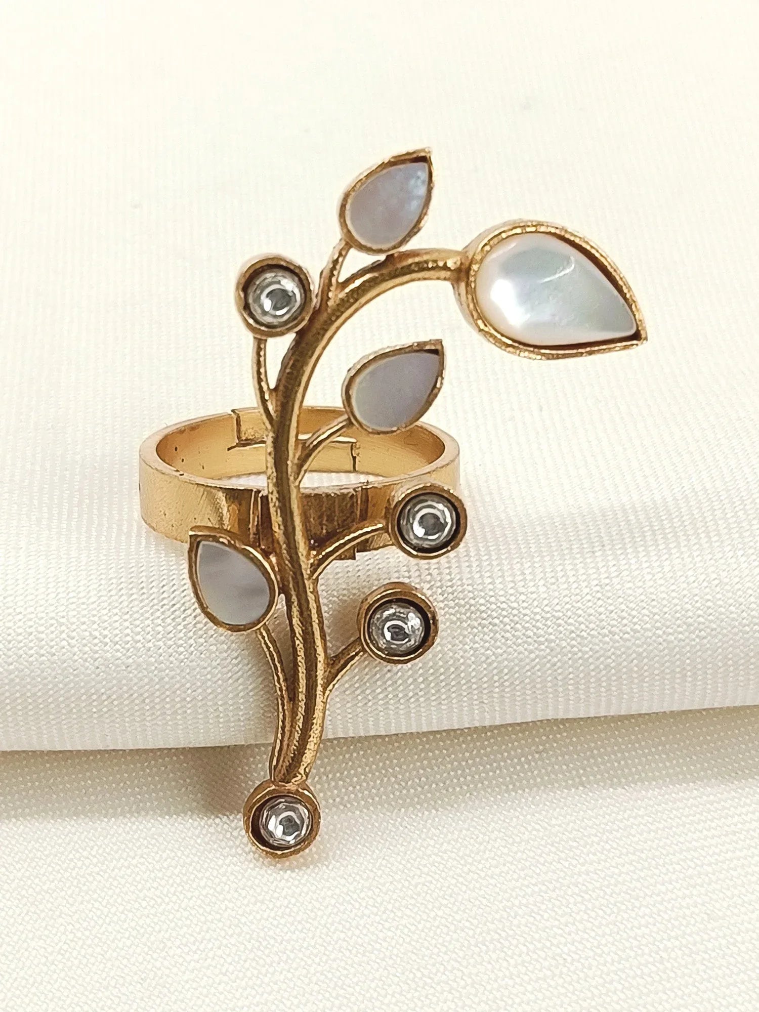 Chitrangda White Boutique Earcuff With Finger Ring