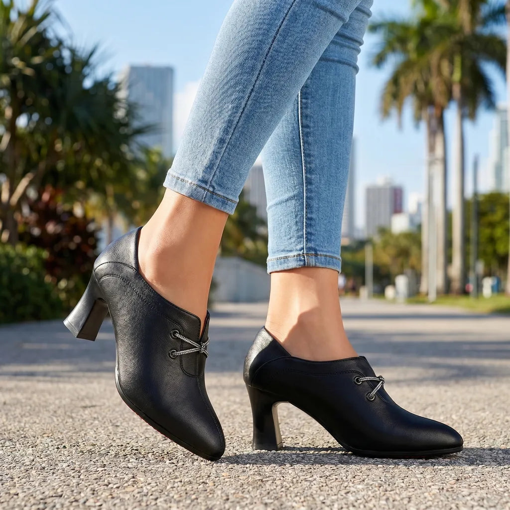 Alyssa Pumps
