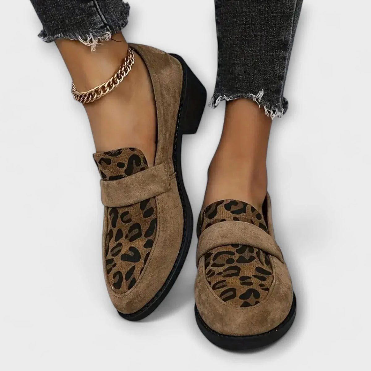 Hudson Ridge Amelia women's orthopedic Mary Jane loafers in black leather with adjustable strap and cushioned sole.