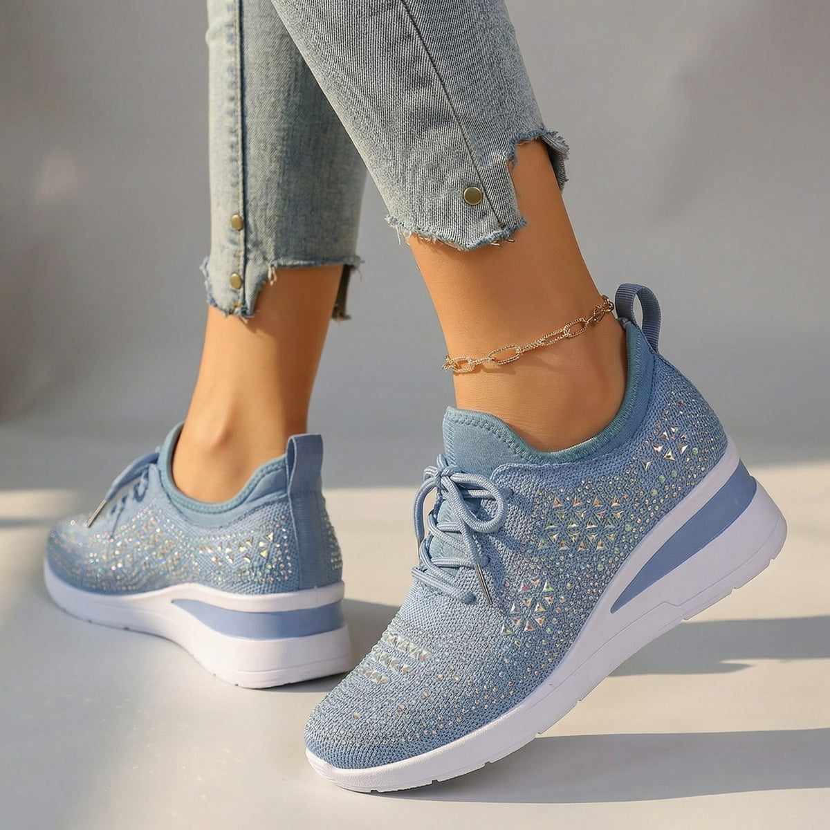 Aria Comfort Sneakers