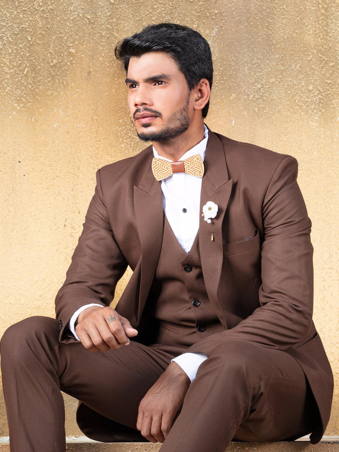 Auspicious Dark Brown Color Men's Single Breasted Blazer