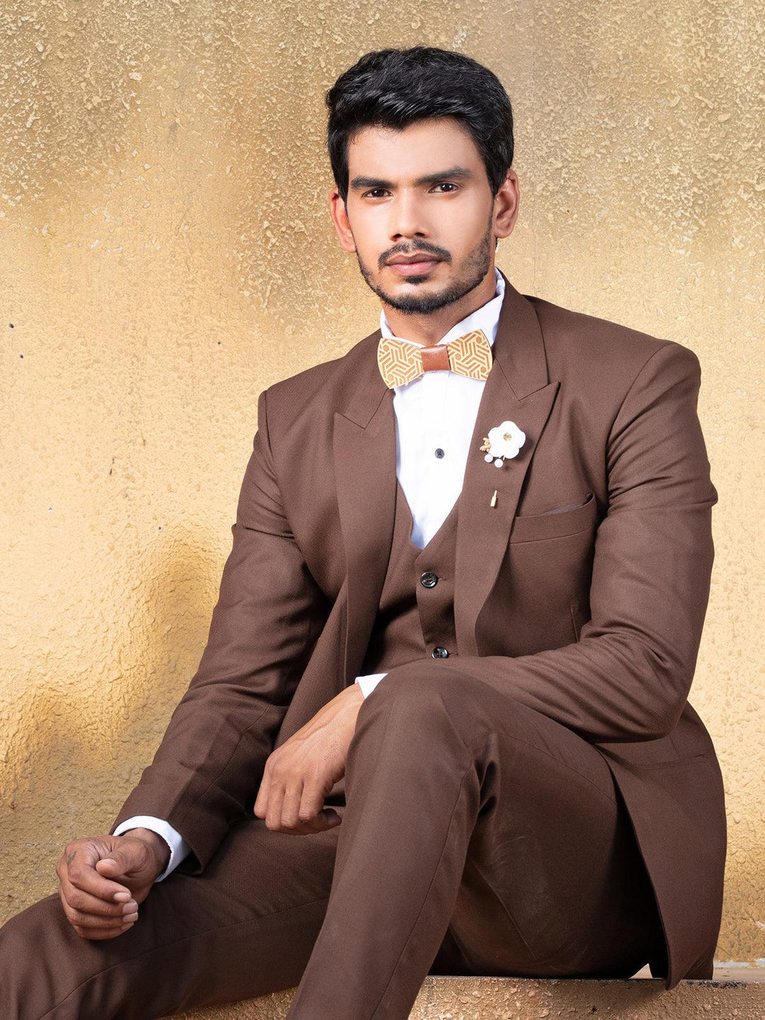 Auspicious Dark Brown Color Men's Single Breasted Blazer