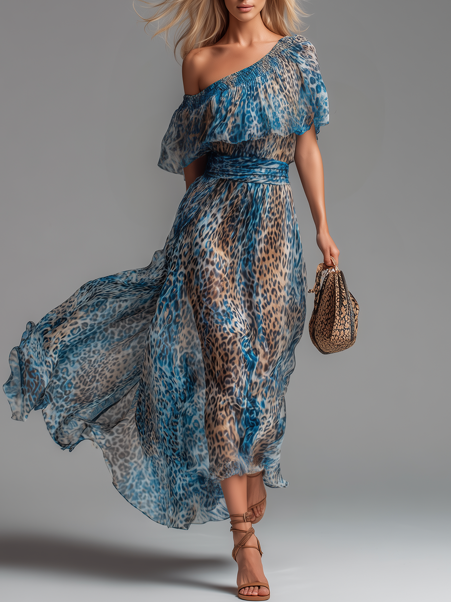 Wild - Long chiffon dress with leopard print and bare shoulders by Qivii